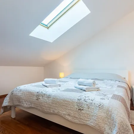 Mimoza Apartment