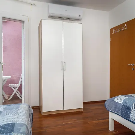 Mimoza Apartament Baška