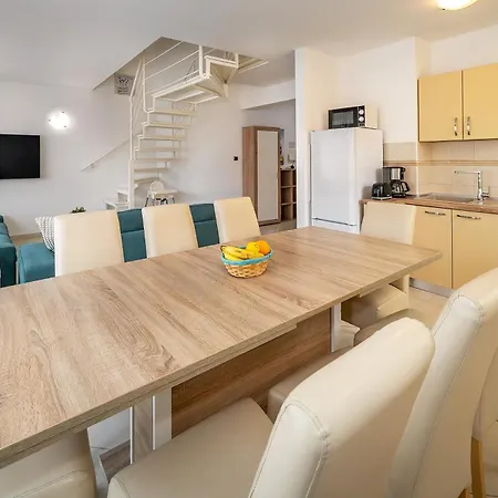 Mimoza Apartament