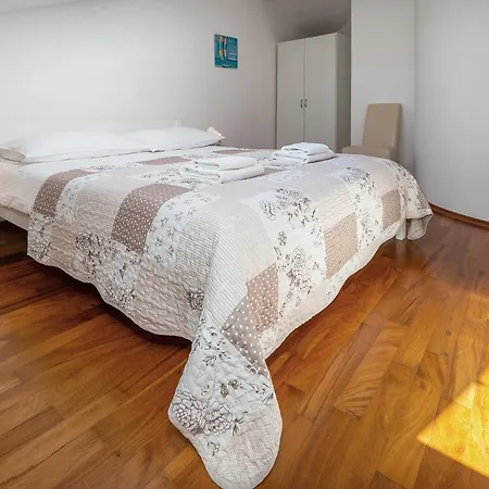 Mimoza Apartament